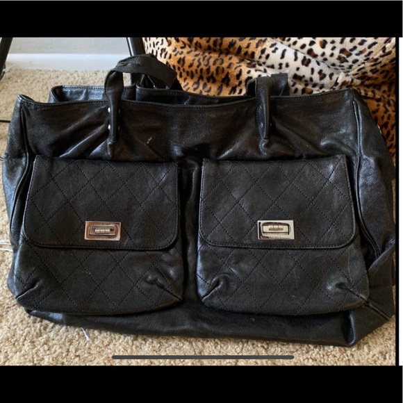 Chanel Glazed Caviar Large pocket in the city bag - Picture 1 of 10